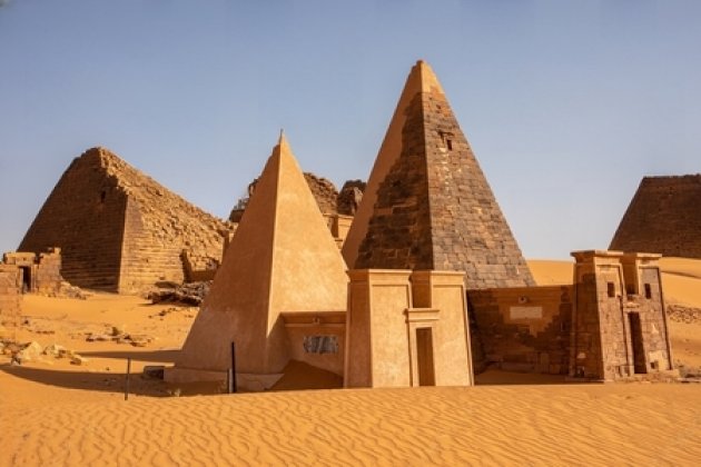 Пирамиды Мероэ, Хартум